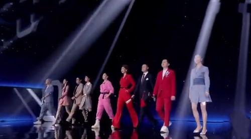 三人走秀爆料视频在线观看,三人走秀爆料视频精彩瞬间回顾 第3张 三人走秀爆料视频在线观看,三人走秀爆料视频精彩瞬间回顾 第3张